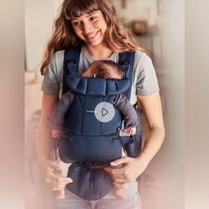 BabyBjörn Free Carrier GREAT USED CONDITION! Navy blue